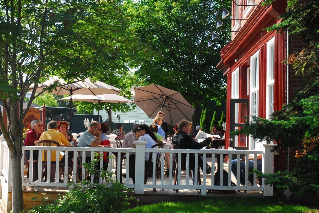 Auberge La Muse Baie-Saint-Paul Exterior photo