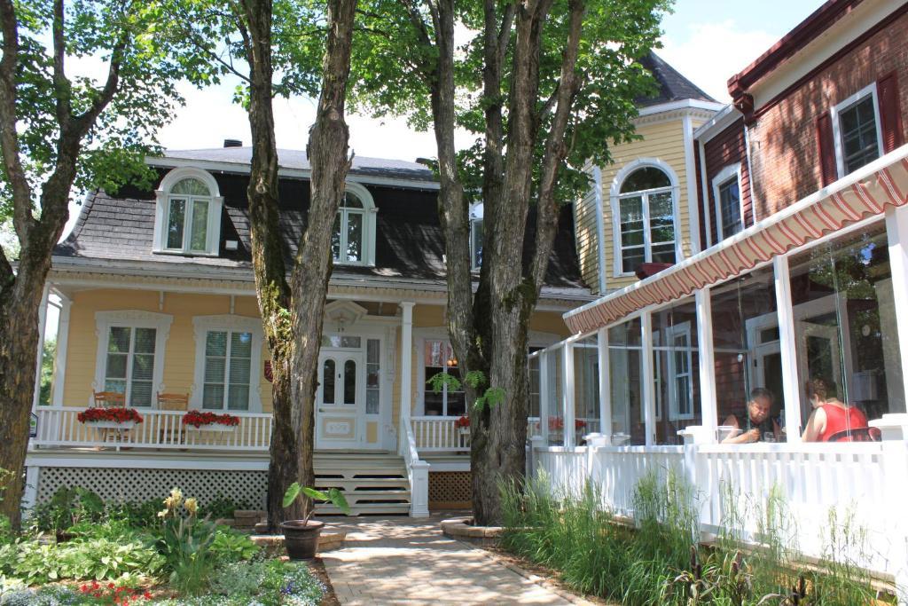 Auberge La Muse Baie-Saint-Paul Exterior photo