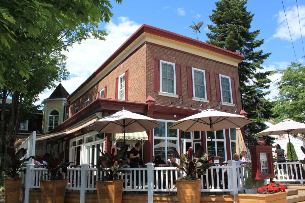 Auberge La Muse Baie-Saint-Paul Exterior photo