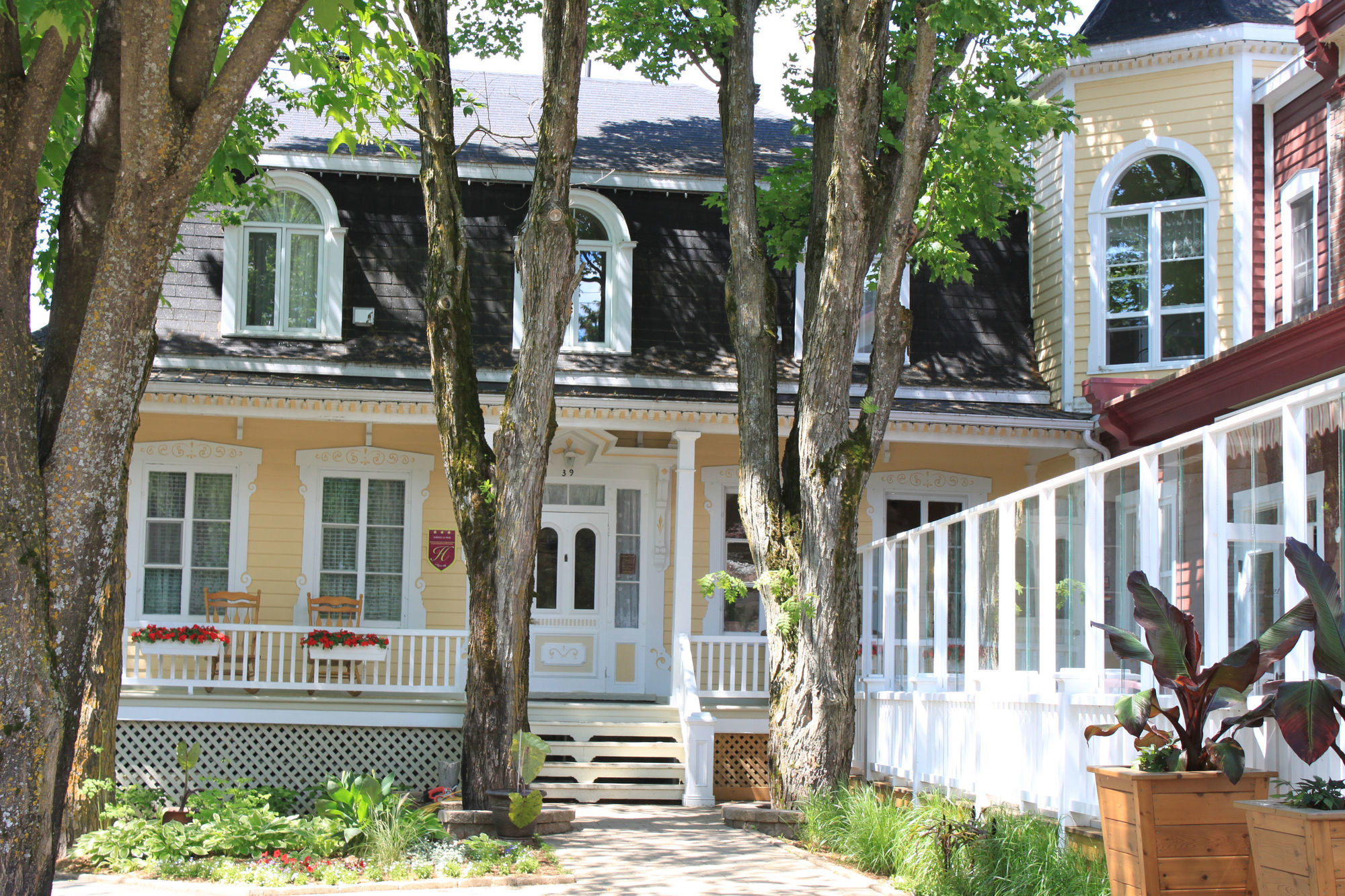 Auberge La Muse Baie-Saint-Paul Exterior photo