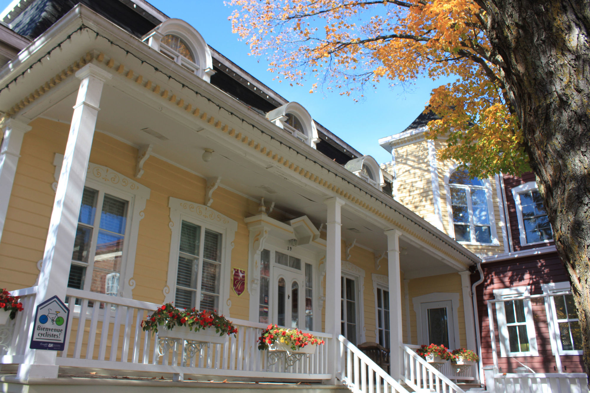 Auberge La Muse Baie-Saint-Paul Exterior photo