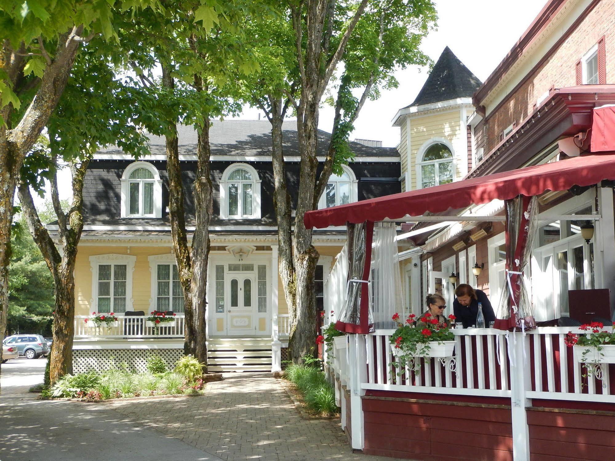 Auberge La Muse Baie-Saint-Paul Exterior photo